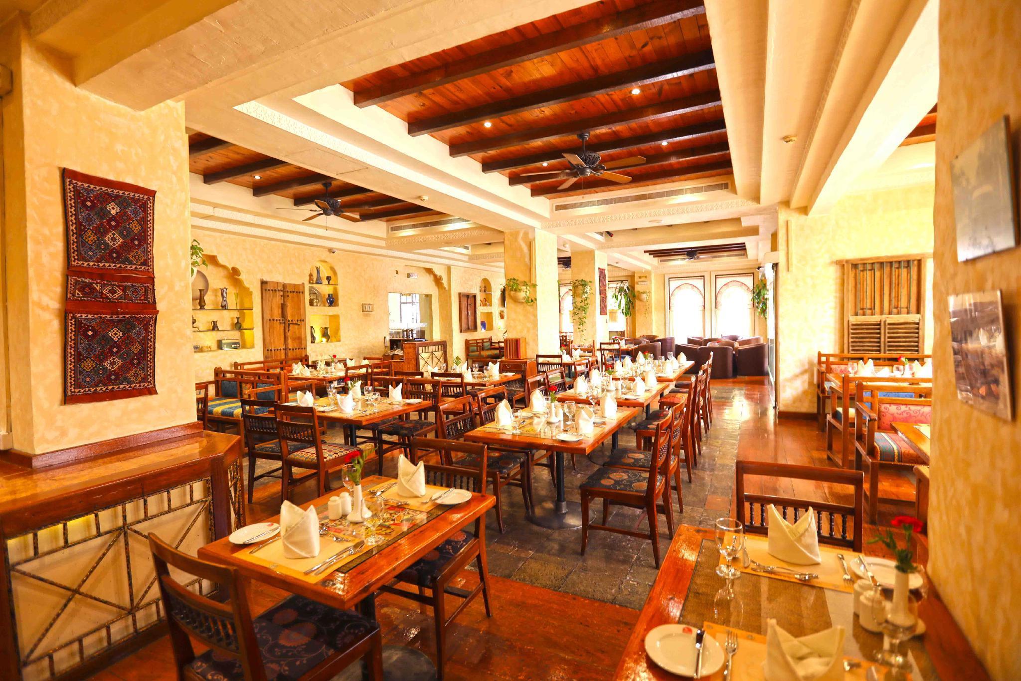 Delmon International Hotel Manama Zewnętrze zdjęcie