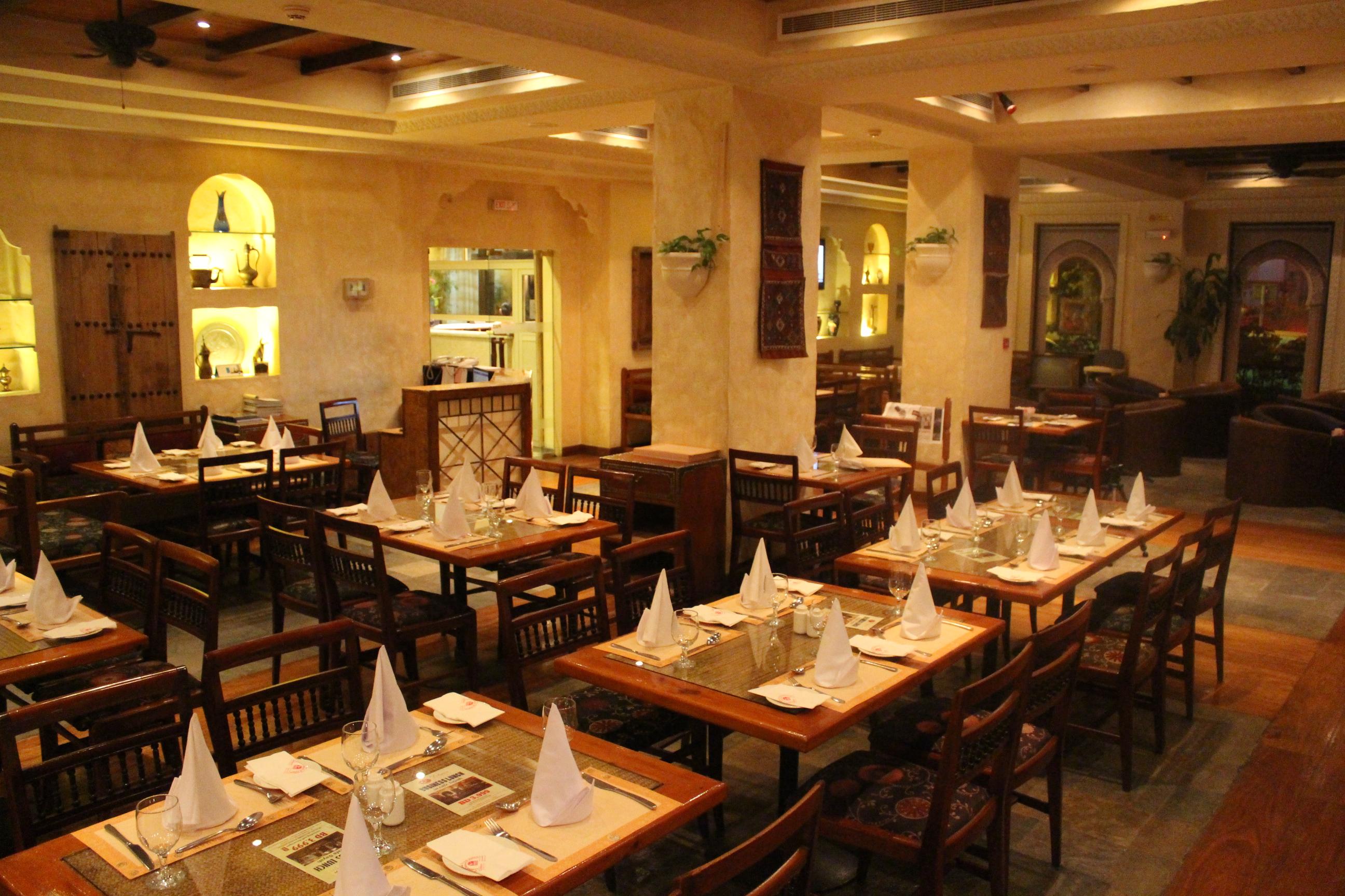 Delmon International Hotel Manama Zewnętrze zdjęcie