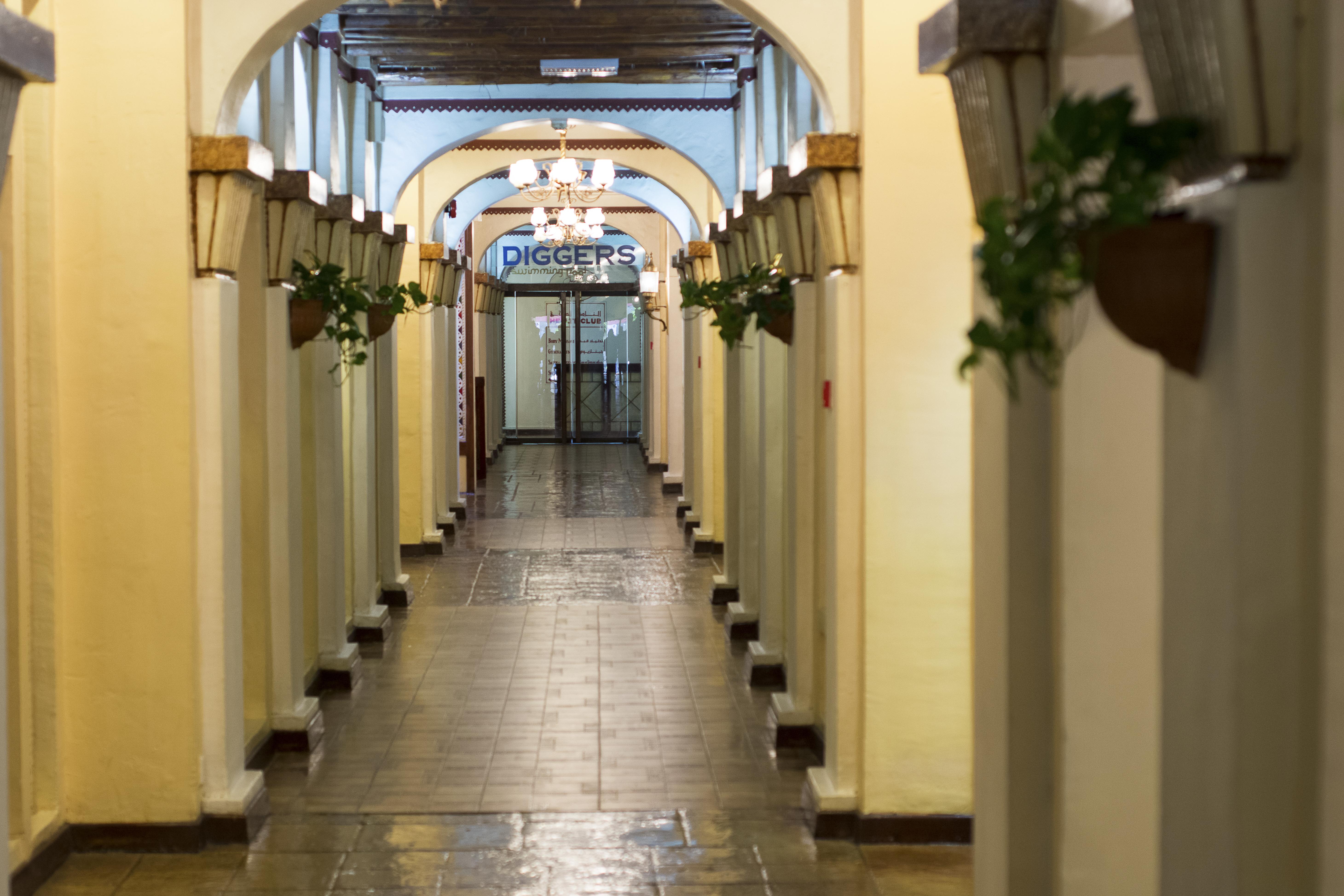 Delmon International Hotel Manama Zewnętrze zdjęcie