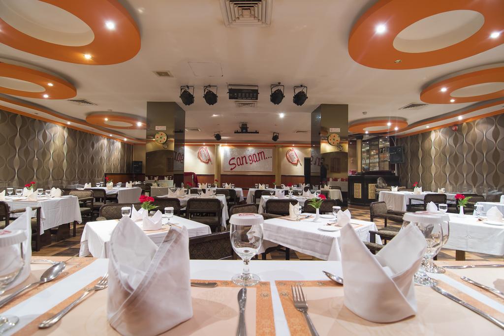 Delmon International Hotel Manama Zewnętrze zdjęcie