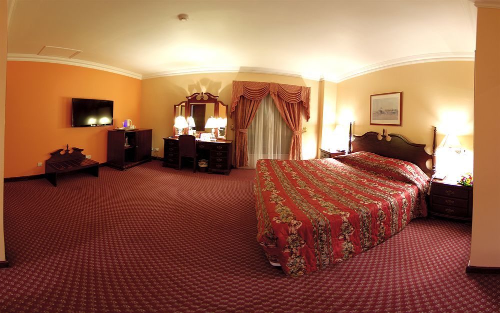 Delmon International Hotel Manama Zewnętrze zdjęcie