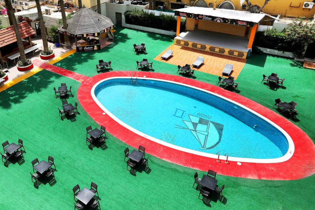Delmon International Hotel Manama Zewnętrze zdjęcie
